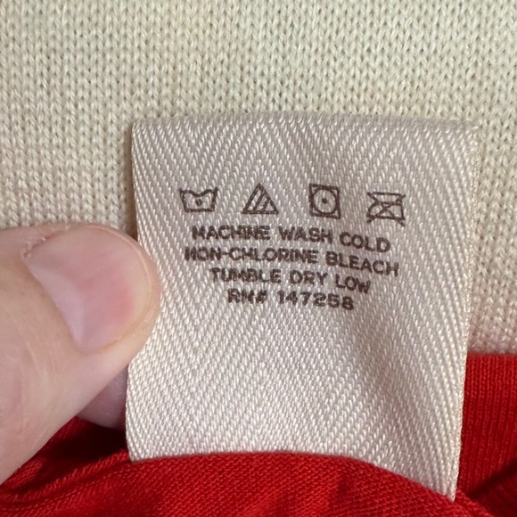 Simply Southern Red Long Sleeve Christmas Nutcracker T Shirt Small 100% Cotton - Picture 7 of 8